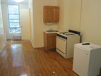 Rented by Abba Realty Associates INC