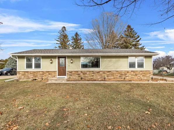 1314 Morris Ave, Green Bay, WI 54304