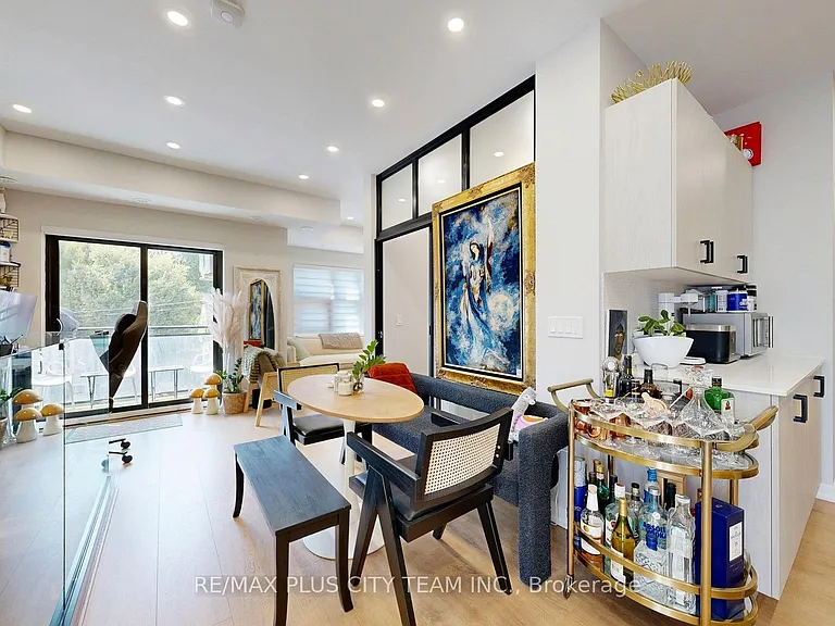 485 Logan Ave #209 — Photo 9