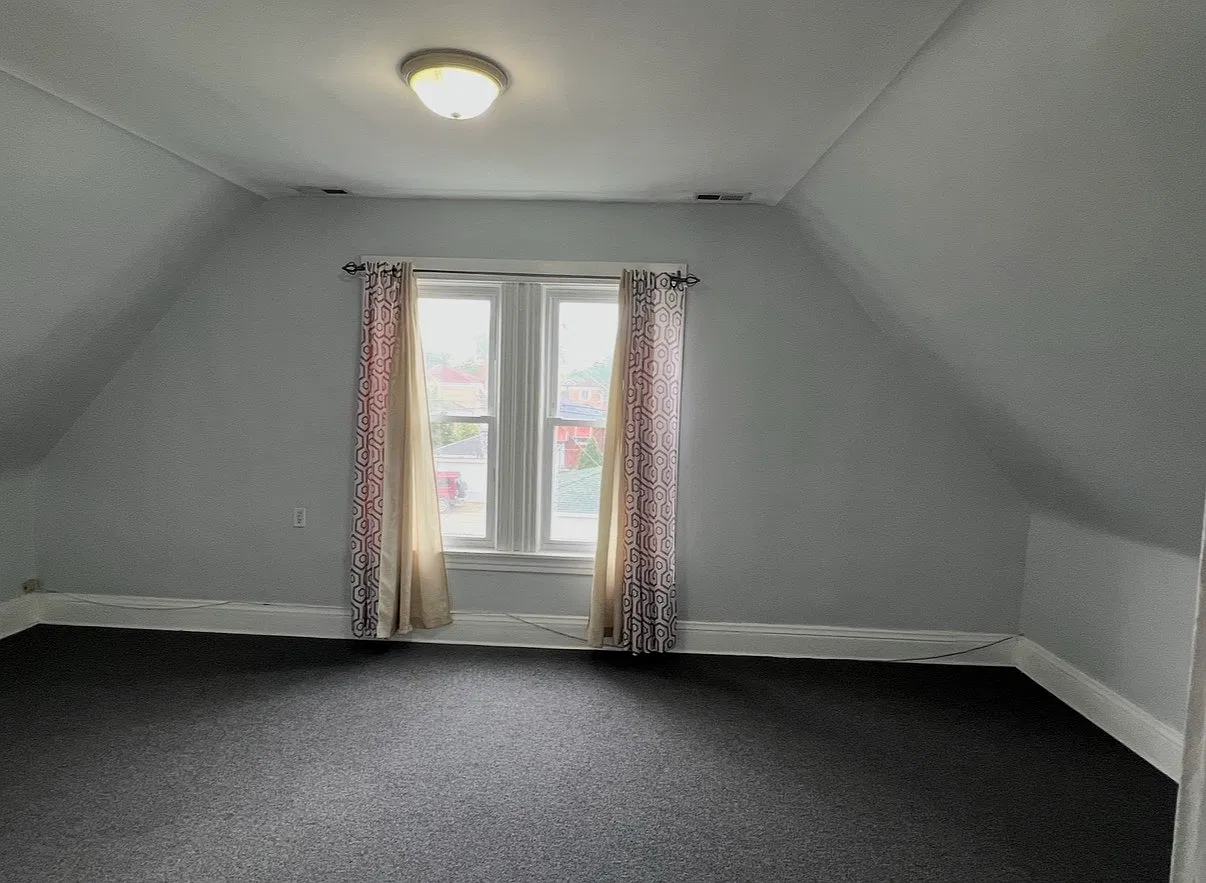 4235 Arthur Ave — Photo 4