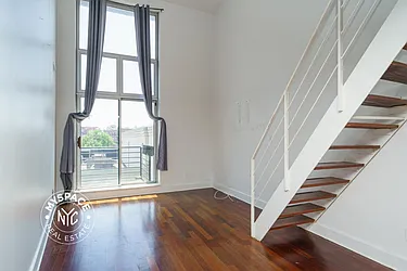 Rented by MySpaceNYC