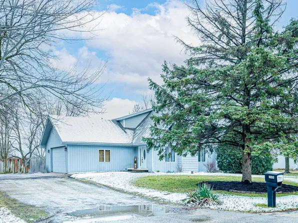 2444 Plum St, Joliet, IL 60435