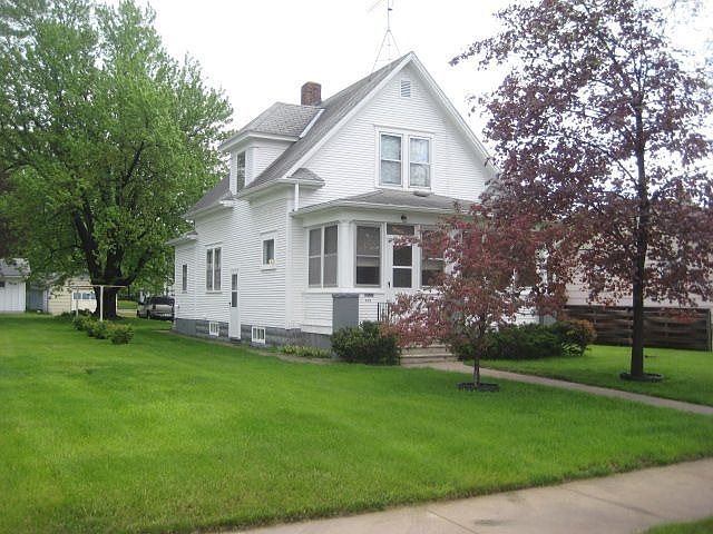 1st image of 419 S Sibley Ave