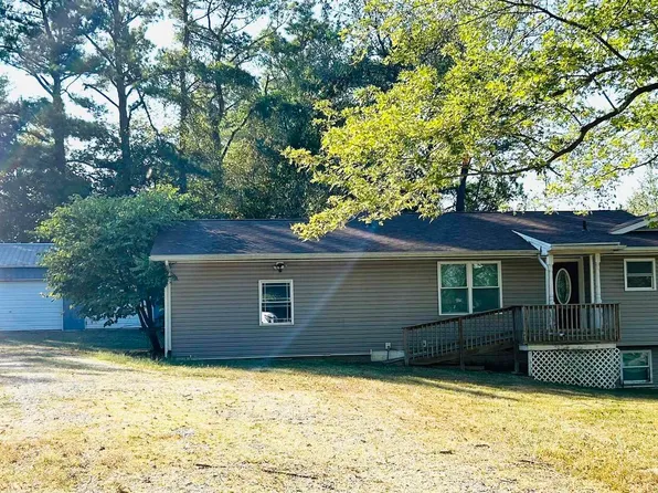 744 Cardinal Rd, Carbondale, IL 62901