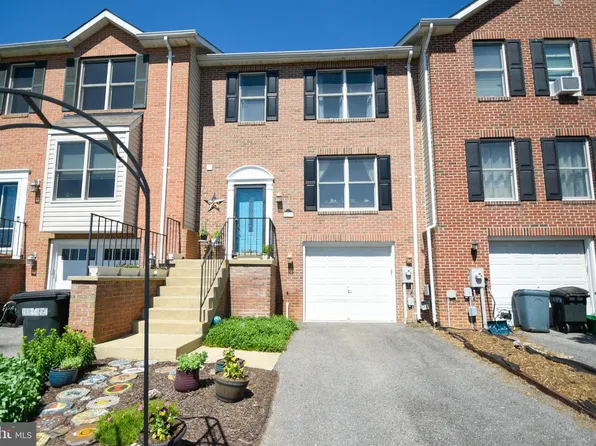 1278 Fairway Dr, Westminster, MD 21158