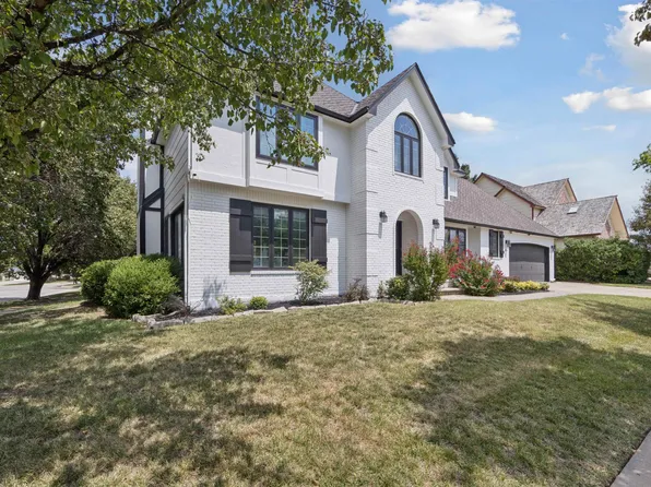 914 N Cypress Ct, Wichita, KS 67206