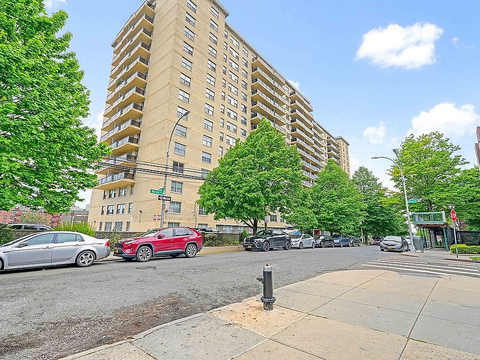 1st image of 17501 Hillside Ave #15M