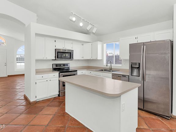 3rd image of 2706 N 122ND Avenue