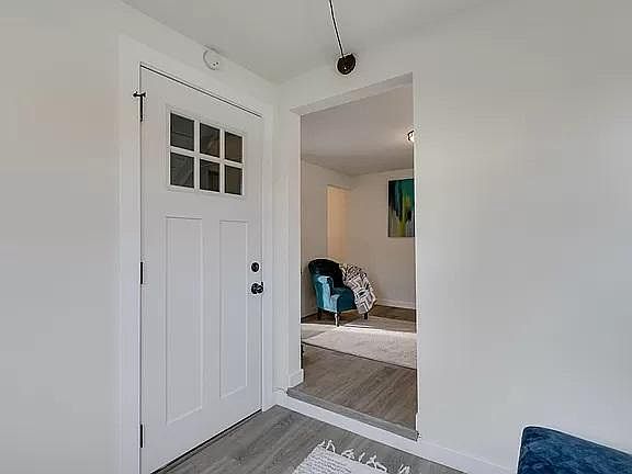 4th image of 3212 Oakes Ave #1/2
