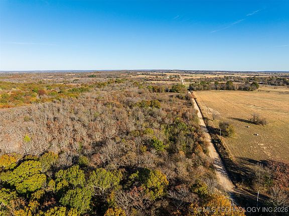 3rd image of 1 E 1020th Rd