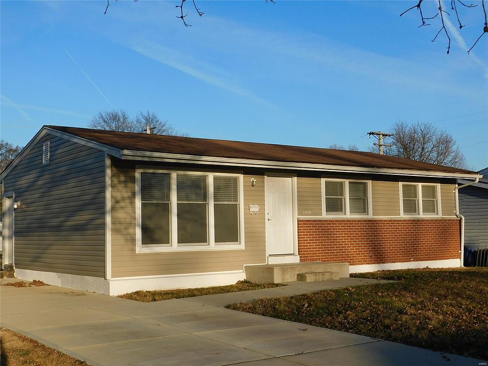 1st image of 1025 Bellarmine Ln