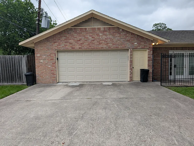 20257 Fieldtree Dr — Photo 15