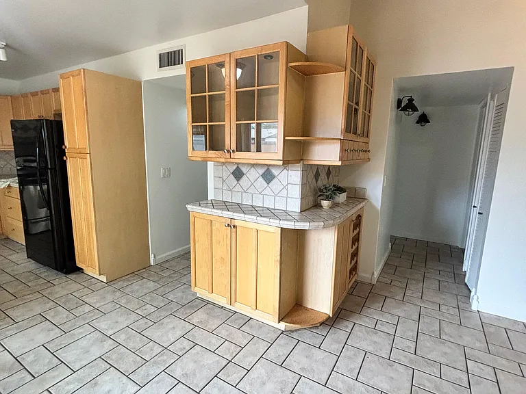 906 W Malibu Dr — Photo 12