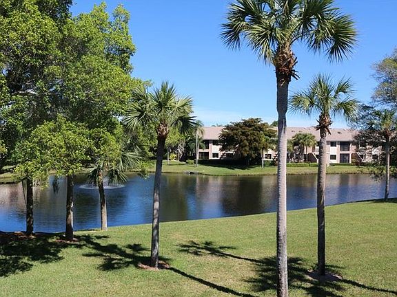 4th image of 5251 Heron Way #201-4