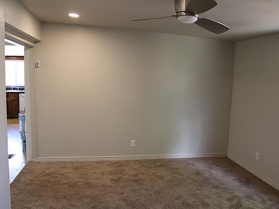 3rd image of 1075 W 10290 S