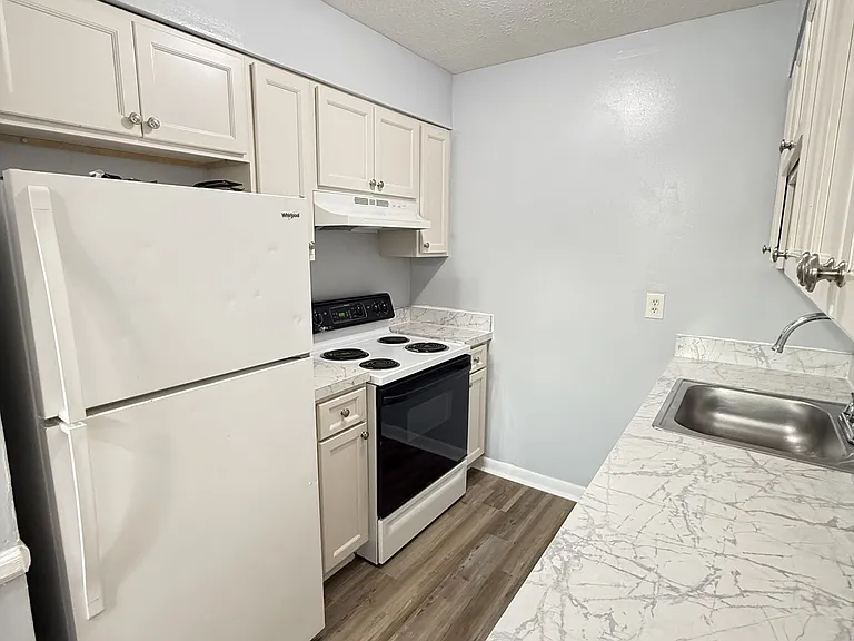 3408 Prestwood Dr #2 — Photo 10