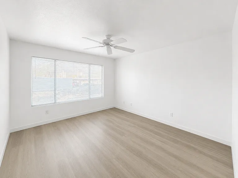 4955 Lindell Rd #128 — Photo 4