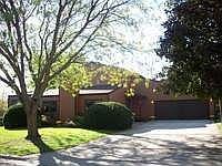 2nd image of 805 Crestview Ave