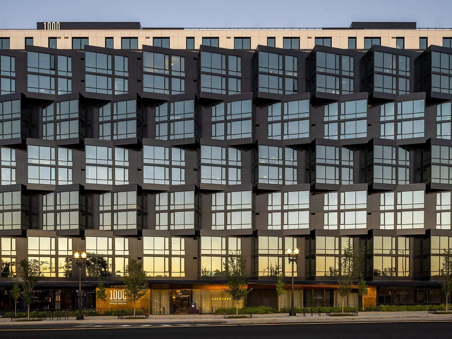 1000 South Capitol — Photo 2