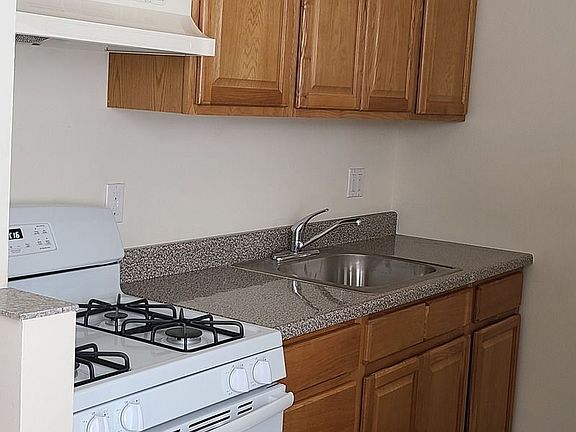 5th image of 30-80 33rd St #3