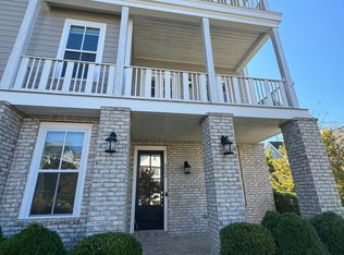 5065 Century Cir, Roswell, GA 30076
