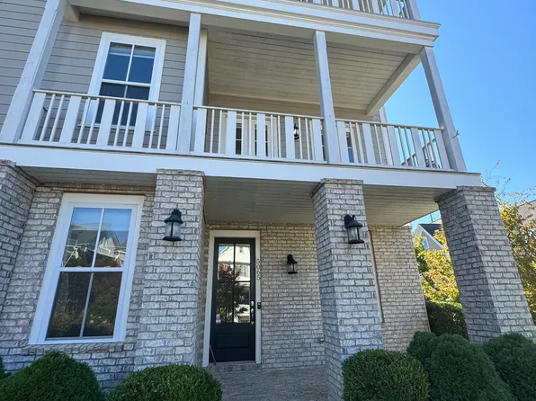 5065 Century Cir, Roswell, GA 30076