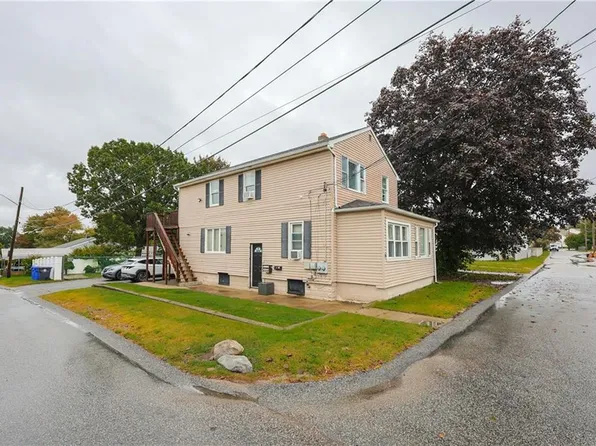 35 Malcolm St, North Providence, RI 02904