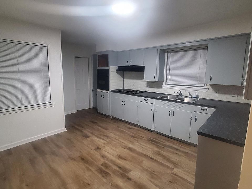 1st image of 1805 Murray Ln
