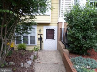 1466 Vineyard Ct, Crofton, MD 21114