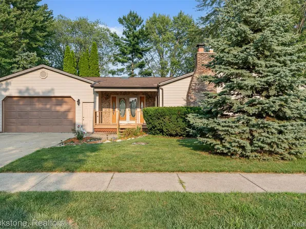 5315 Plymouth St, Sterling Heights, MI 48310