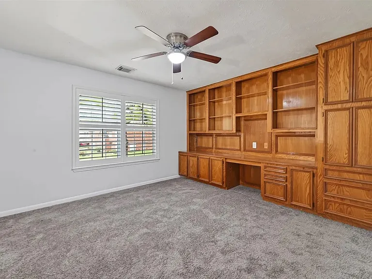 4019 Saint Michaels Ct — Photo 41