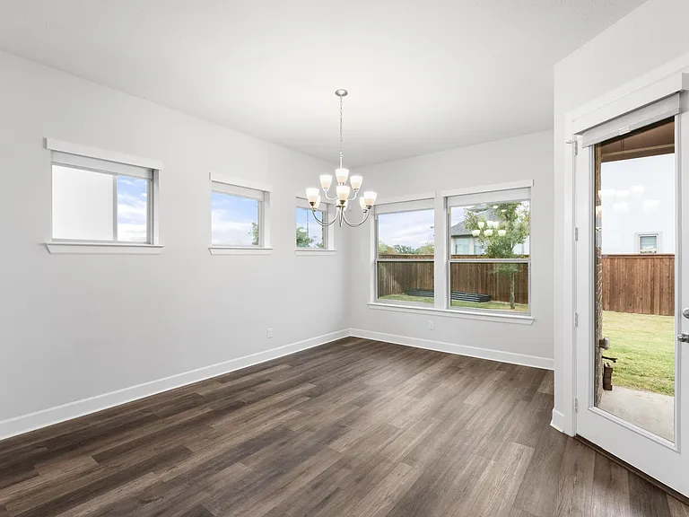 500 Samaritan Dr — Photo 16
