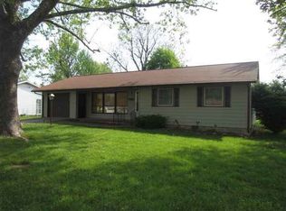 803 2nd Ave, Monett, MO 65708