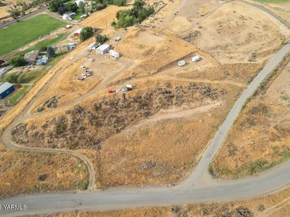 Nka Cottonwood Canyon Rd, Yakima, WA 98908