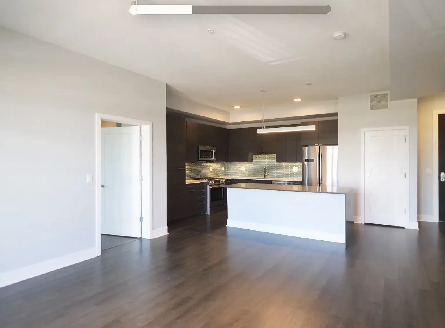2 bed, 1272 sqft, $3,995 — Photo 3
