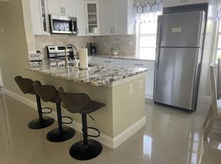766 Normandy Trl #P, Delray Beach, FL 33484