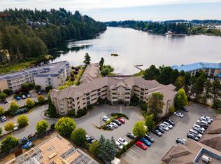 4949 Wills Rd #302, Nanaimo, BC V9T2K4