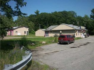 1072 Eastern Ave, Chelsea, ME 04330