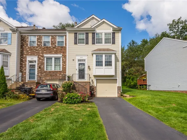 260 Clearbrook Ct, Cranberry Township, PA 16066