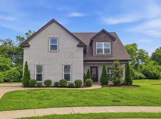 5152 Cedar Retreat Dr, Murfreesboro, TN 37129