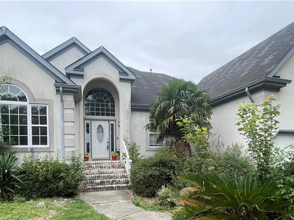 2153 Bierce Dr, Virginia Beach, VA 23454