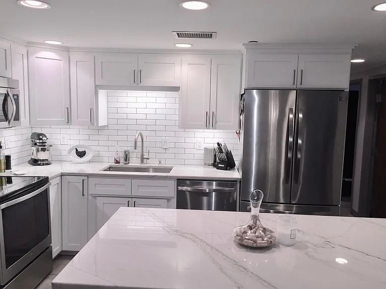 767 N High St #209 — Photo 2
