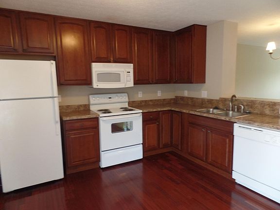 3rd image of 5255 Heroncreek Blvd