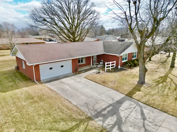 806 Sunset Dr, Dwight, IL 60420