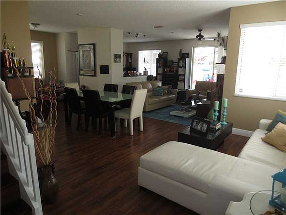 3rd image of 851 San Remo Dr