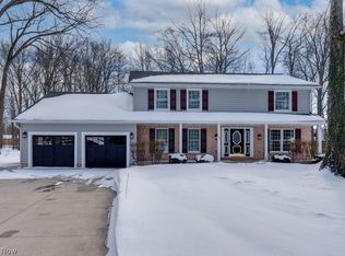 2182 Arndale Rd, Stow, OH 44224