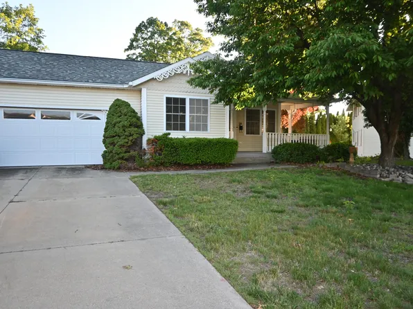 3191 Glenside Blvd, Muskegon, MI 49441
