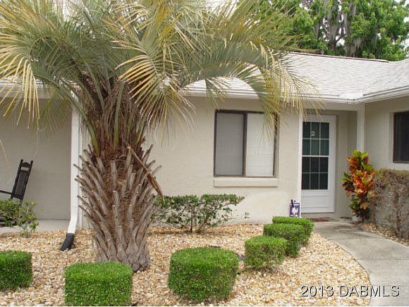 1st image of 2 Lake Forest Pl