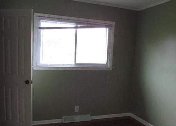 4th image of 2726 Wilder Ln