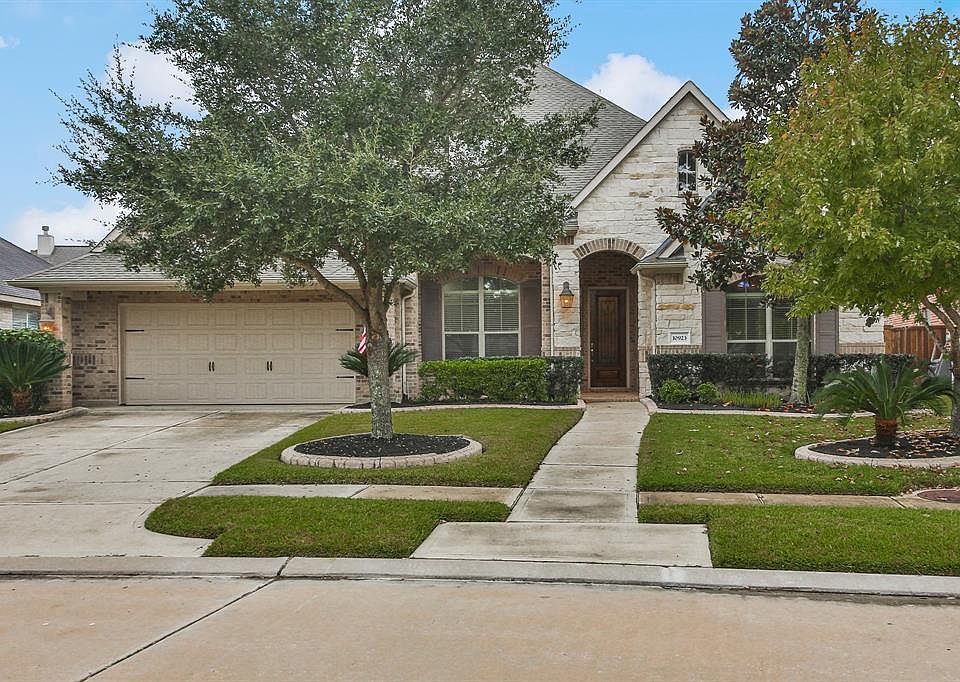 1st image of 10923 Bellaforte Ct